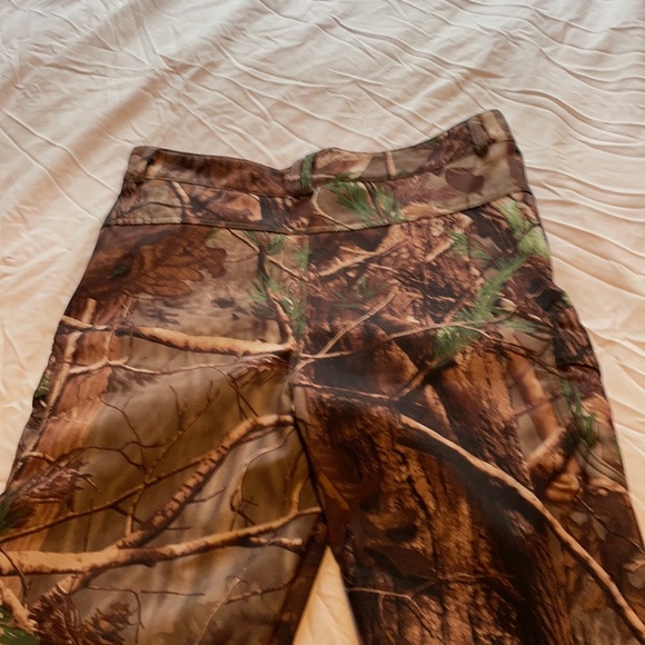 Men’s Camouflage Pants - Picture 3 of 6